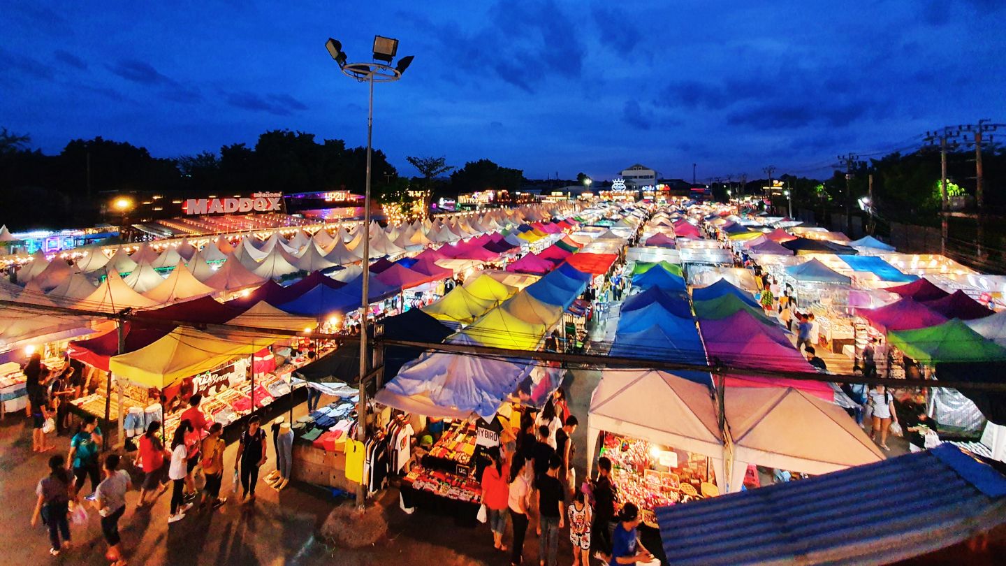 deepawali hogi ab lucktara ke sathi business growth ki bate.